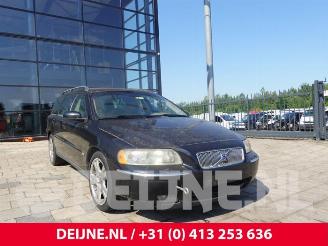 Coche siniestrado Volvo V-70 V70 (SW), Combi, 1999 / 2008 2.4 D5 20V 2006/1