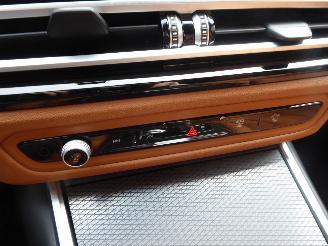 BMW 3-serie Touring 320 e M Sport picture 24