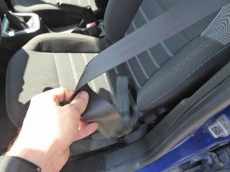 Dacia Sandero Expression picture 11