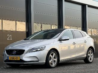 Ocazii autoturisme Volvo V-40 1.6 D2 Panorama Clima PDC 2014/10