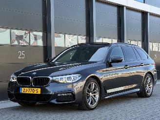 begagnad bil auto BMW 5-serie 520d M-Pakket Pano Leer Xenon Clima 2017/11