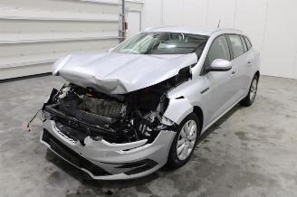 Uttjänta bilar auto Renault Mégane Megane 2021/6