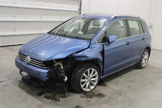 Auto incidentate Volkswagen Golf  2016/9