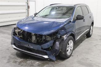 Vrakbiler auto Peugeot 5008  2023/2