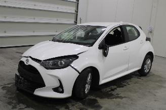 Vaurioauto  passenger cars Toyota Yaris  2025/2