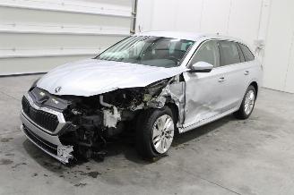 Uttjänta bilar auto Skoda Octavia  2022/9
