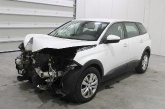 skadebil auto Peugeot 5008  2020/2