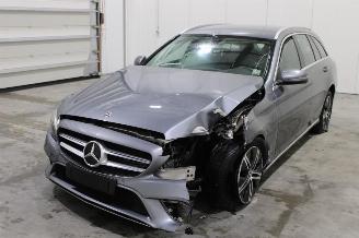 damaged passenger cars Mercedes C-klasse C 220 2020/6