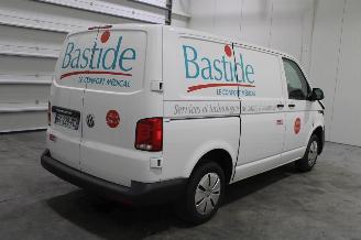 Volkswagen Transporter T6 picture 3