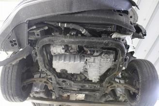 Volkswagen Transporter T6 picture 14