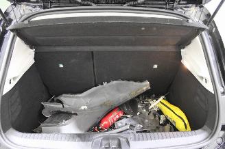 Renault Clio  picture 19