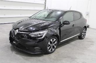 Schadeauto Renault Clio  2023/3