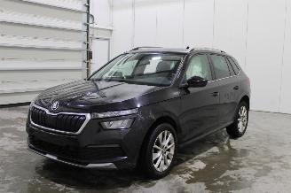 Vaurioauto  passenger cars Skoda Kamiq  2023/2