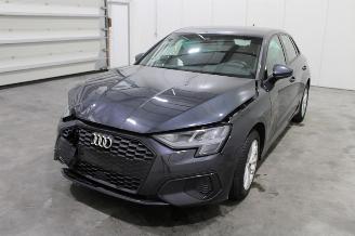 skadebil auto Audi A3  2022/3