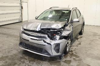 krockskadad bil auto Kia Stonic  2024/4