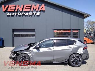 Vrakbiler auto BMW 1-serie 1 serie (F70), Hatchback, 2024 120 1.5 TwinPower Turbo 12V 2025