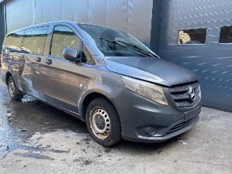 Vrakbiler auto Mercedes Vito Tourer (447.7) Bus 2.2 114 CDI 16V Bus  Diesel 2.143cc 100kW (136pk) RWD 2016/4