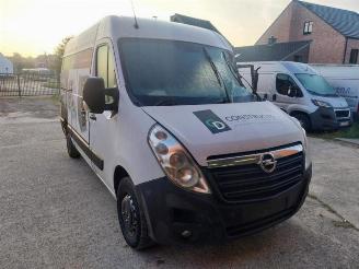 Salvage car Opel Movano Movano, Van, 2010 2.3 CDTi Biturbo 16V FWD 2015/2