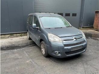 Vrakbiler auto Citroën Berlingo Berlingo Cinqspace, Multispace, MPV, 2008 / 2021 1.6 Hdi 75 Phase 2 2011/12