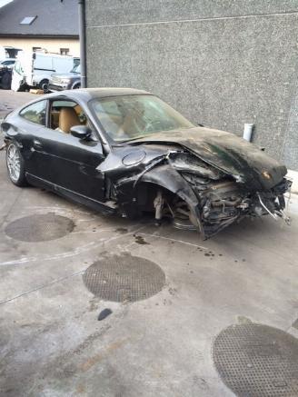 Dezmembrări autoturisme Porsche 911 3400 benzine 2000/1