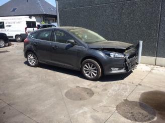 Démontage voiture Ford Focus  2015/1