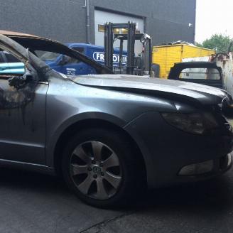 Autoverwertung Skoda Superb  2009/1