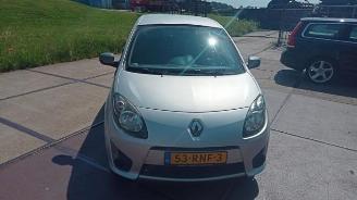 Dezmembrări autoturisme Renault Twingo Twingo II (CN), Hatchback 3-drs, 2007 / 2014 1.2 16V 2011/6