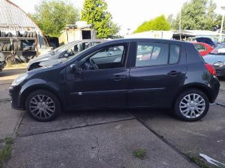 Renault Clio Clio III (BR/CR), Hatchback, 2005 / 2014 1.2 16V TCe 100 picture 3