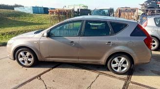 Kia Cee d Cee'd Sporty Wagon (EDF), Combi, 2007 / 2012 1.6 CVVT 16V picture 2