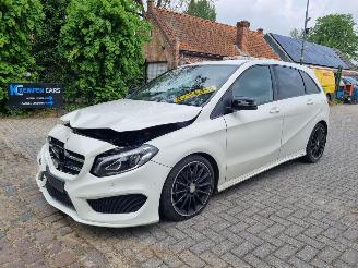 Auto incidentate Mercedes B-klasse 180 Aut. AMG Line 2016/5