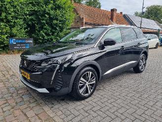Schadeauto Peugeot 5008 Puretech 130 Allure Pack 7 Pers. Navi Camera 2022/1