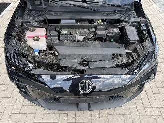 MG MG4 Electric Long Range 64kWh 204PK Aut. Luxury picture 35