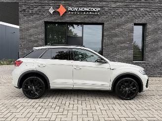 Unfallwagen Volkswagen T-Roc 1.5 TSI 150PK DSG7 R-Line Black Ed. PANO! 2025/11