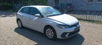  Volkswagen Polo 1.0-mpi 80pk Airconditioning Led koplampen Virtual Cockpit Frontassistent  Drivelane assistent Stoelverwarming Cruisecontrol 2026/1