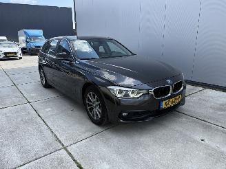  BMW 3-serie 318i Centennial Executive NAVI - CLIMA - PDC 2017/2