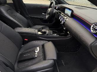 Mercedes Cla-klasse 220D Premium Plus Pano Sfeerverlichting picture 13