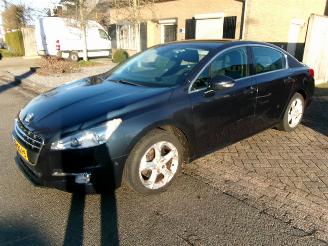 Schadeauto Peugeot 508 1.6 I BLUE LEASE EXECUTIVE 2011/9