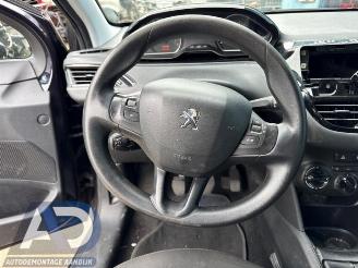 Peugeot 208 208 I (CA/CC/CK/CL), Hatchback, 2012 / 2019 1.2 Vti 12V PureTech 82 picture 11