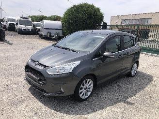Schadeauto Ford B-Max 1.0 ECOBOOST 2016/9