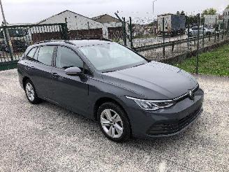 Schadeauto Volkswagen Golf VIII 1.0 eTSI AUTOMATIQUE 2023/5