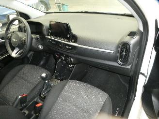 Kia Picanto  picture 11