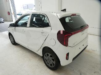 Kia Picanto  picture 4