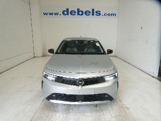 skadebil auto Opel Astra ELEGANCE 2023/6