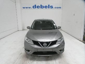 krockskadad bil auto Nissan Pulsar  2017/2