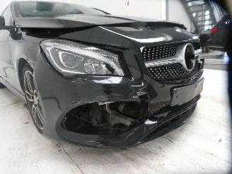 Mercedes Cla-klasse 180 picture 19