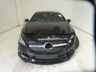 Mercedes Cla-klasse 180 picture 2