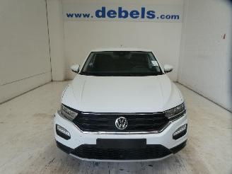 Schadeauto Volkswagen T-Roc STYLE 2018/10