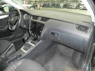Skoda Octavia AMBITION picture 12