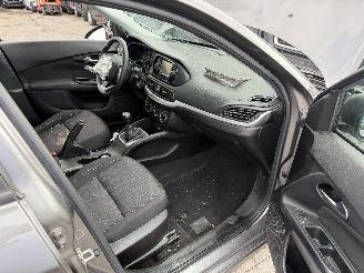 Fiat Tipo 1.4 POP picture 15