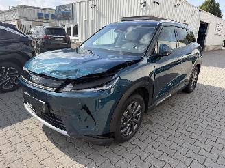 krockskadad bil auto BYD  Atto 2 1.5 DM-i 156 kw boost plug-inn 2026/4